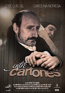 ENTRE CARTONES